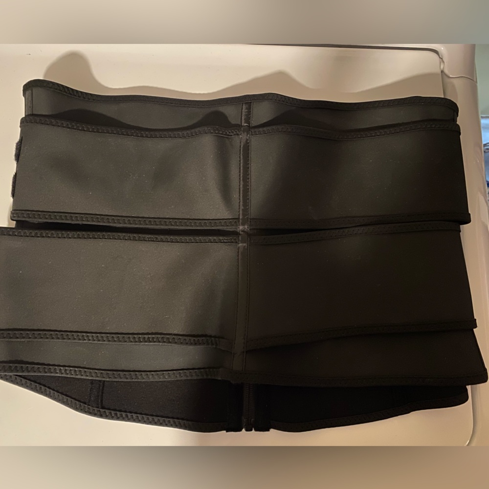 Waist Trainer - Picture 4 of 4